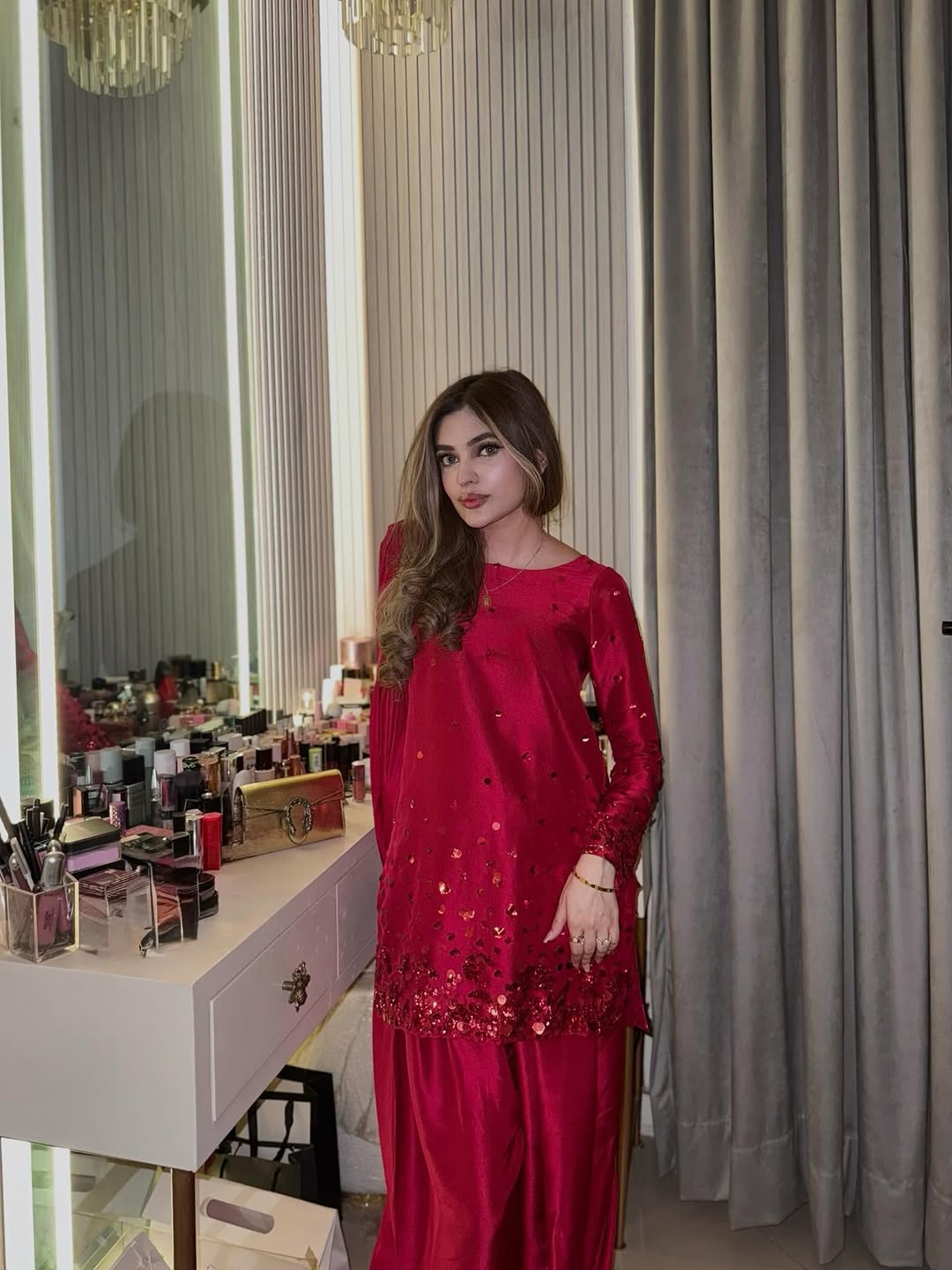 Diva Red